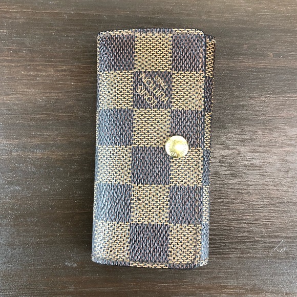 Louis Vuitton Accessories - Louis Vuitton Damier Ebene 4 key holder